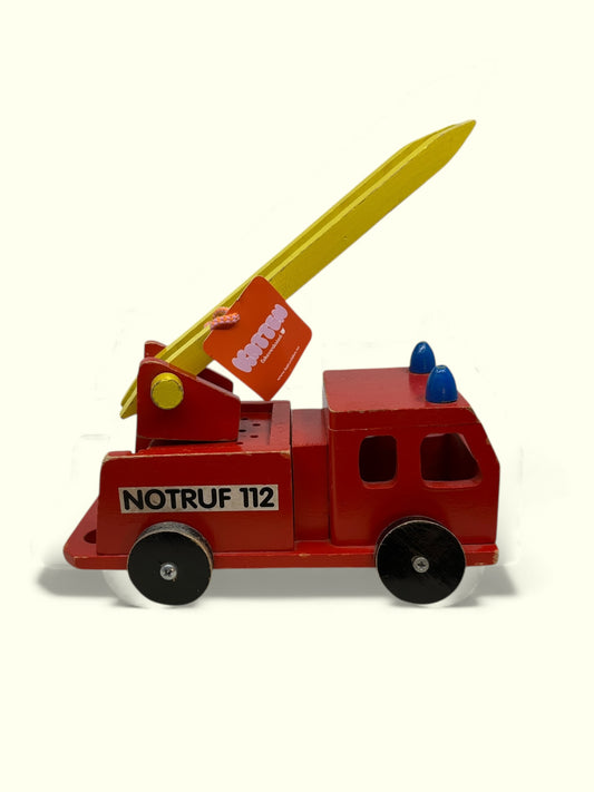 Vintage brannbil i tre