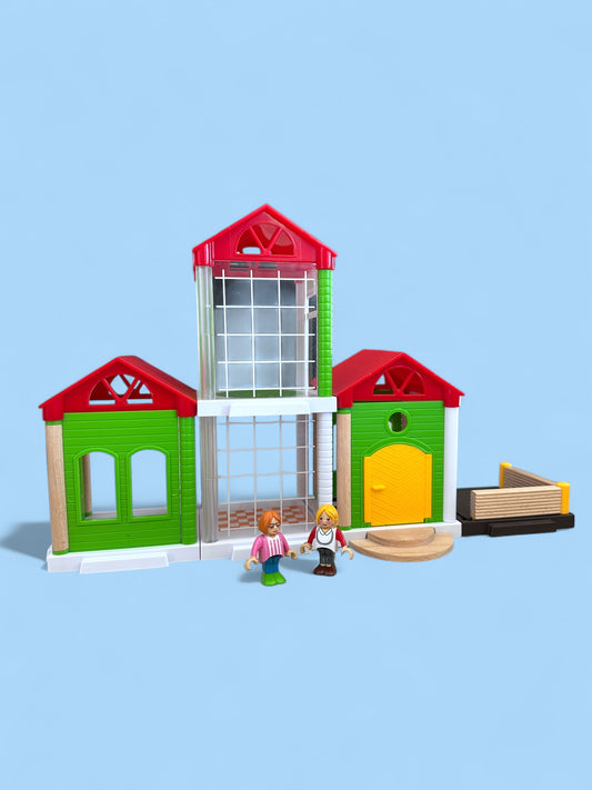 BRIO vårt hus